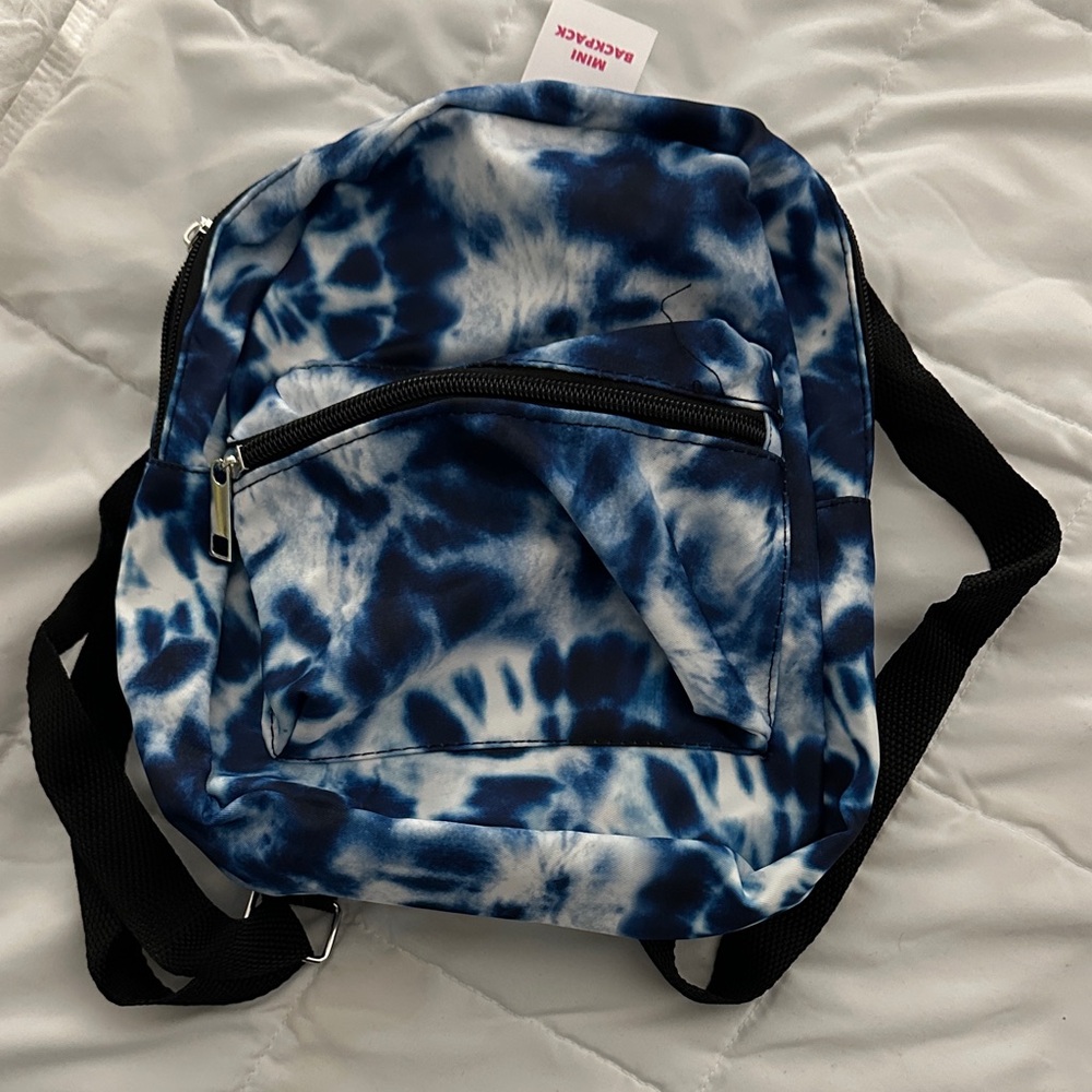 Stylish Blue Tie-Dye Mini Backpack
